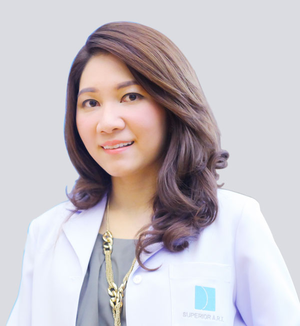 威娜·克鲁茨瓦德医生（Dr Weena Krutsawad）.jpg